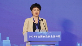 北京華天飲食控股集團(tuán)有限公司副總經(jīng)理、食品安全總監(jiān) 張紫薇 李凡攝_副本.jpg